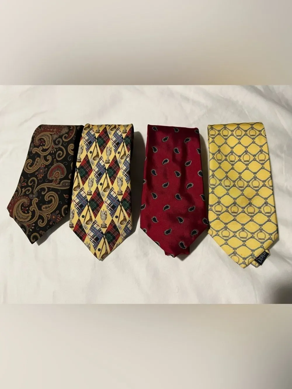 4-Burberrys of London retro golf paisley tear drop equestrian sewn neck tie